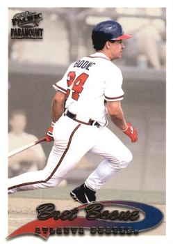 1999 Pacific Paramount #20 Bret Boone Front
