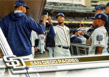 2017 Topps #192 San Diego Padres Front