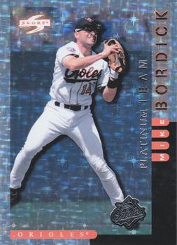 1998 Score Baltimore Orioles - Platinum Team #10 Mike Bordick Front