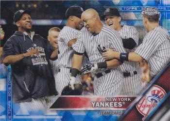 2016 Topps - Chrome Sapphire 65th Anniversary Edition #155 New York Yankees Front