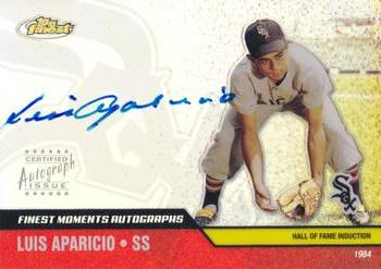 2002 Finest - Moments Autographs #FMA-LA Luis Aparicio  Front