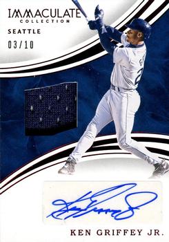 2016 Panini Immaculate Collection - Immaculate Autograph Materials Red #IAM-JR Ken Griffey Jr. Front