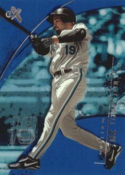 2002 Fleer E-X - Essential Credentials Future #86 Mike Lowell Front