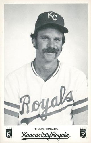1984 Kansas City Royals Photocards #NNO Dennis Leonard Front