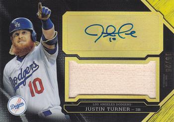 2016 Topps Triple Threads - Unity Autograph Jumbo Relics Gold #UAJR-JT Justin Turner Front