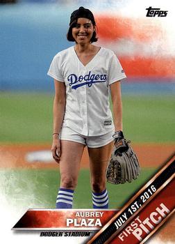 2016 Topps Update - First Pitch #FP-6 Aubrey Plaza Front