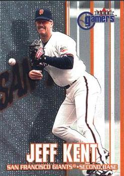 2000 Fleer Gamers #18 Jeff Kent Front