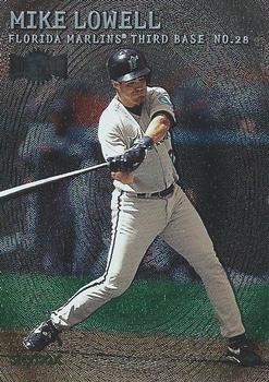 2000 Metal #49 Mike Lowell Front