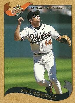 2002 Topps - Gold #153 Mike Bordick Front