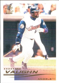 2000 Pacific Crown Collection #8 Mo Vaughn Front