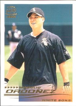 2000 Pacific Crown Collection #64 Magglio Ordonez Front