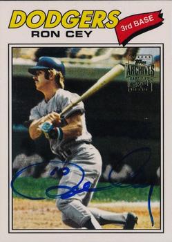 2002 Topps Archives - Autographs #TAA-RCE Ron Cey Front