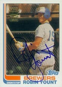 2002 Topps Archives - Autographs #TAA-RY Robin Yount Front