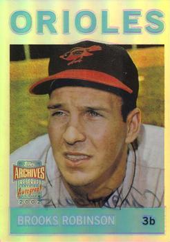 2002 Topps Archives Reserve - Autographs #TRA-BR Brooks Robinson Front