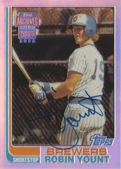 2002 Topps Archives Reserve - Autographs #TRA-RY Robin Yount Front