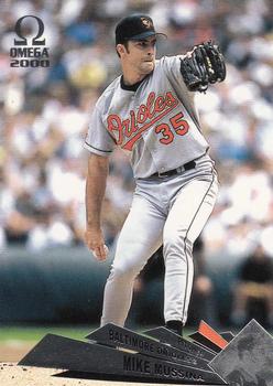 2000 Pacific Omega #19 Mike Mussina Front