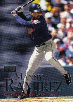 2000 SkyBox #18 Manny Ramirez Front