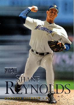 2000 SkyBox #25 Shane Reynolds Front