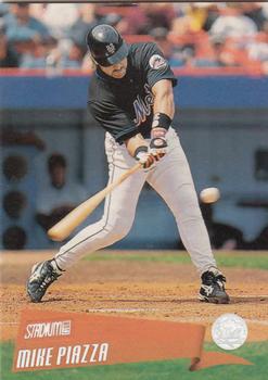 2000 Stadium Club #135 Mike Piazza Front