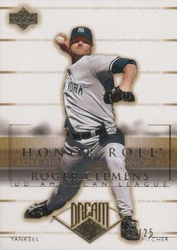 2002 Upper Deck Honor Roll - Gold #10 Roger Clemens Front