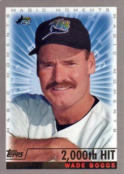 2000 Topps #239 Wade Boggs Front