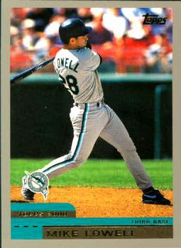 2000 Topps #392 Mike Lowell Front