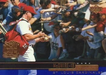 2000 Upper Deck #208 Mark McGwire Front