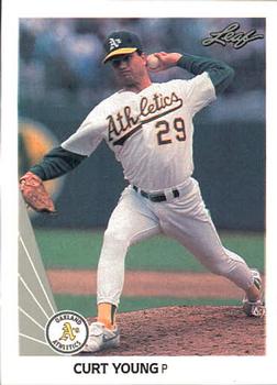 1990 Leaf #424 Curt Young Front