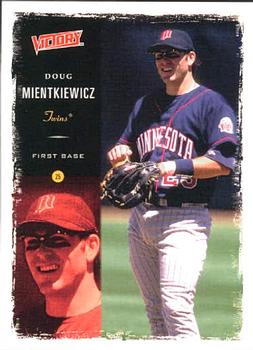 2000 Upper Deck Victory #298 Doug Mientkiewicz Front