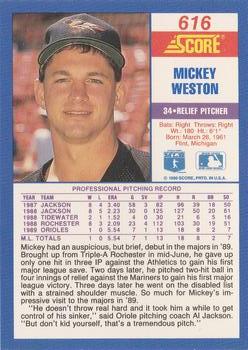 1990 Score #616 Mickey Weston Back