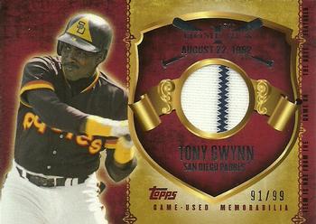 2015 Topps - First Home Run Relics (Series Two) #FHRR-TG Tony Gwynn Front