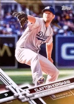 2017 Topps - Gold #50 Clayton Kershaw Front