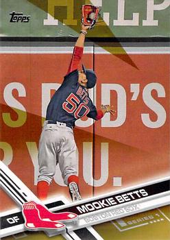 2017 Topps - Gold #161 Mookie Betts Front