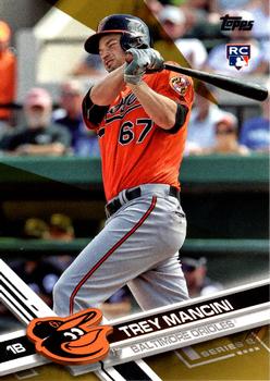 2017 Topps - Gold #536 Trey Mancini Front