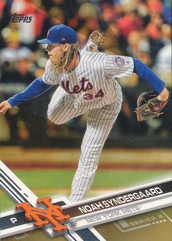 2017 Topps - Gold #555 Noah Syndergaard Front