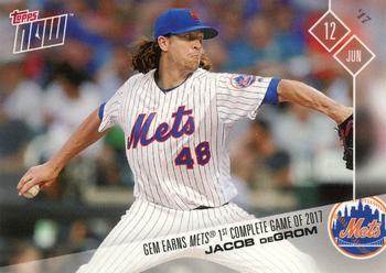 2017 Topps Now #243 Jacob deGrom Front