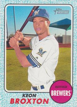 2017 Topps Heritage - Blue Borders #22 Keon Broxton Front