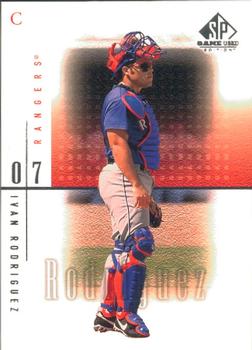 2001 SP Game Used Edition #17 Ivan Rodriguez Front