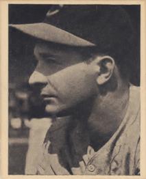 1940 Harry Hartman Cincinnati Reds (W711-2) #NNO Joe Beggs Front