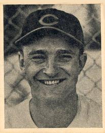 1940 Harry Hartman Cincinnati Reds (W711-2) #NNO Frank McCormick Front