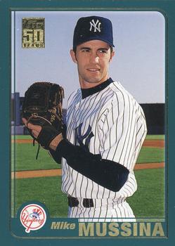 2001 Topps #562 Mike Mussina Front