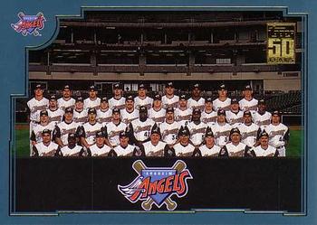 2001 Topps #752 Anaheim Angels Front