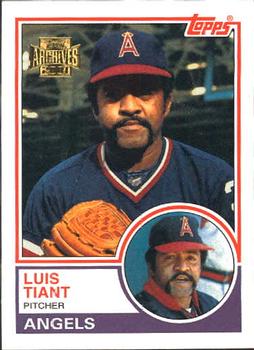 2001 Topps Archives #163 Luis Tiant Front