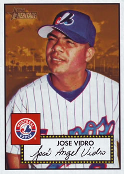 2001 Topps Heritage #22 Jose Vidro Front