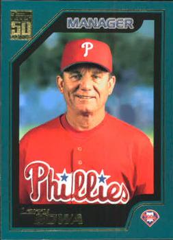 2001 Topps Traded & Rookies #T146 Larry Bowa Front
