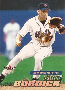 2001 Ultra #160 Mike Bordick Front