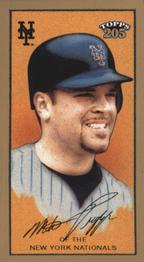 2003 Topps 205 - Polar Bear #12 Mike Piazza Front