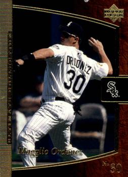 2001 Upper Deck Ultimate Collection #35 Magglio Ordonez Front