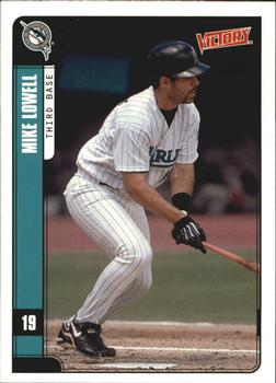 2001 Upper Deck Victory #432 Mike Lowell Front