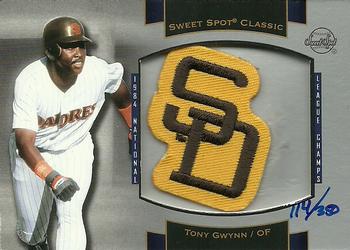 2003 Upper Deck Sweet Spot Classic - Patch Cards #P-TG3 Tony Gwynn Front
